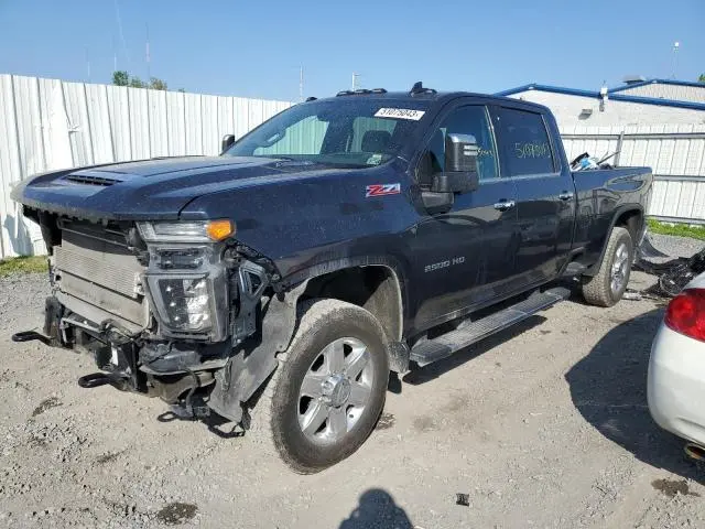 Chevrolet Silverado 2020г.