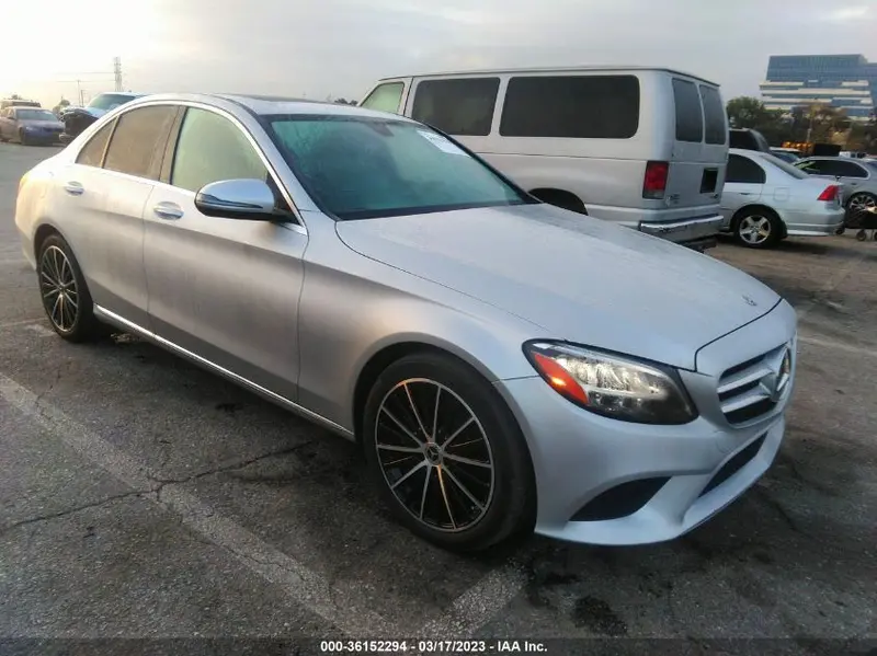 Mercedes-Benz C-Class 2021г.