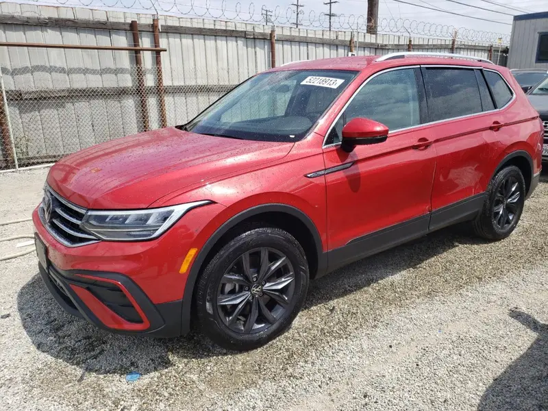 Volkswagen Tiguan 2023г.