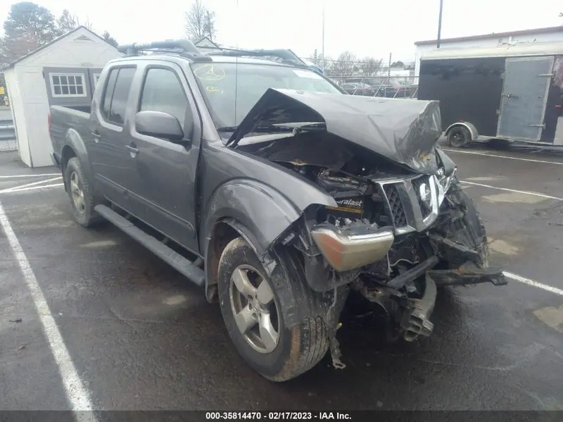 Nissan Frontier 2006г.