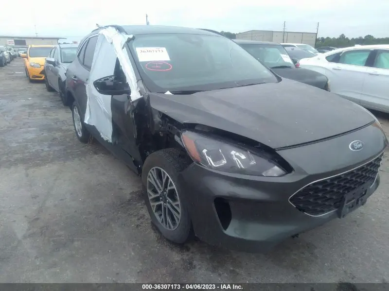 Ford Escape 2020г.
