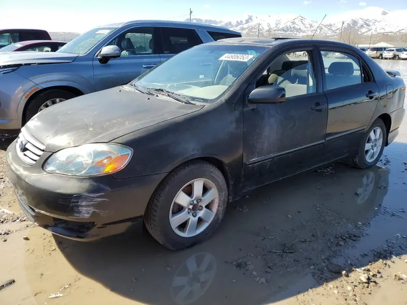 Toyota Corolla 2004г.