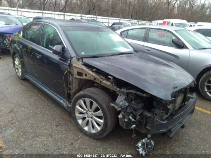 Subaru Legacy 2012г.