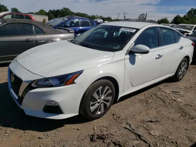 Nissan Altima 2021г.