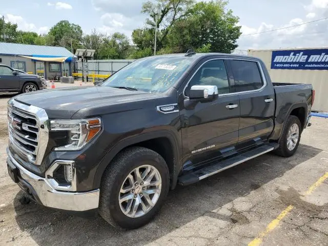 GMC Sierra 2022г.