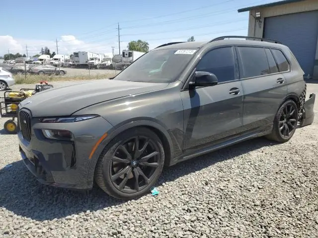 BMW X7 2023г.