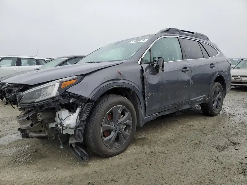 Subaru Outback 2020г.