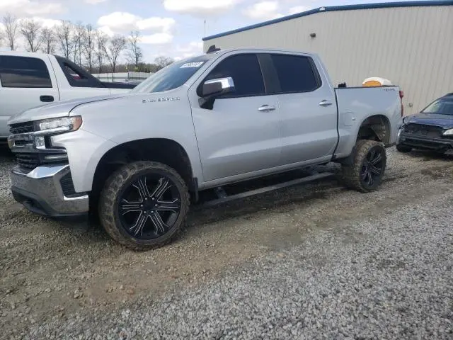 Chevrolet Silverado 2019г.