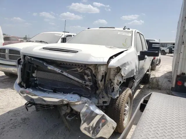Chevrolet Silverado 2023г.