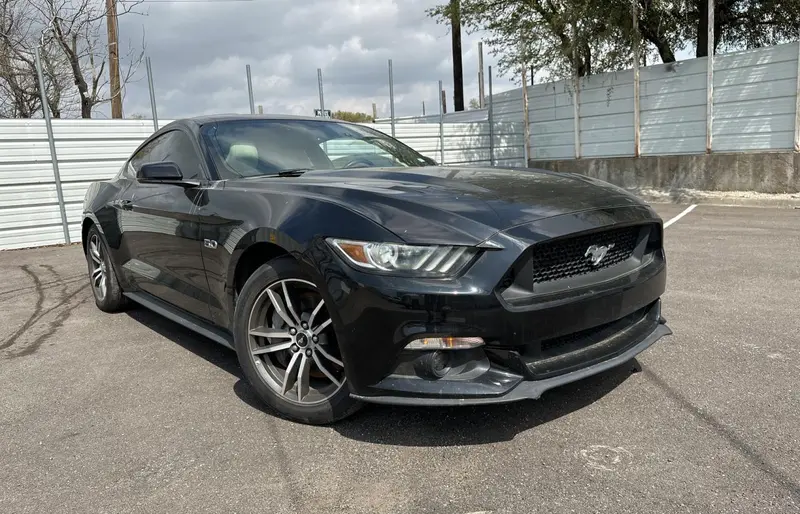 Ford Mustang 2016г.