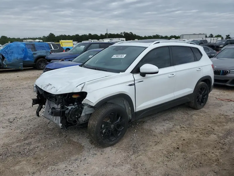 Volkswagen Taos 2023г.