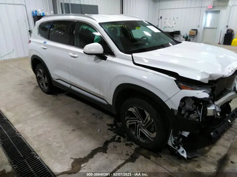 Hyundai Santa Fe 2022г.