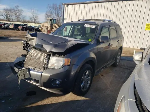 Ford Escape 2010г.