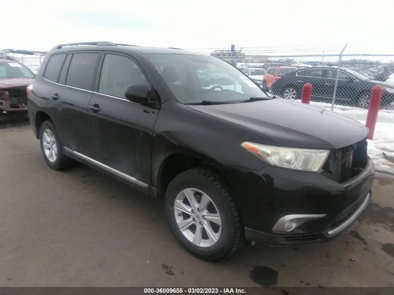 Toyota Highlander 2012г.