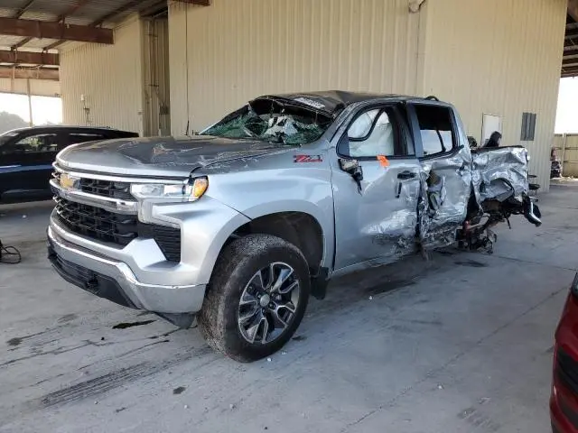 Chevrolet Silverado 2022г.
