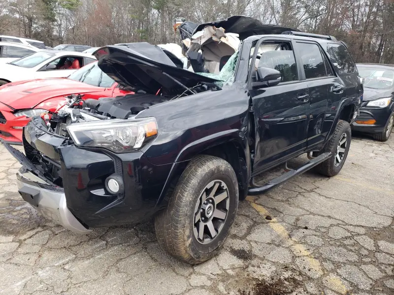 Toyota 4Runner 2019г.
