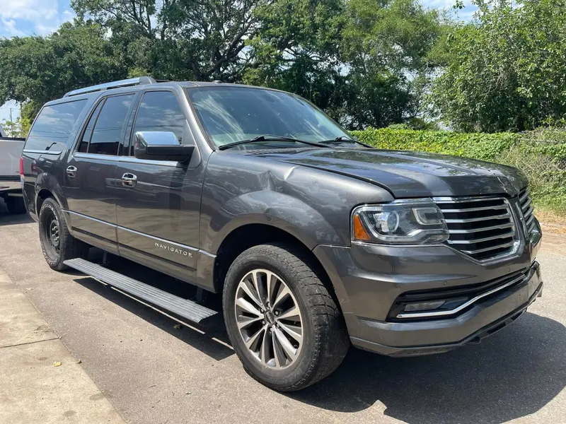 Lincoln Navigator 2015г.