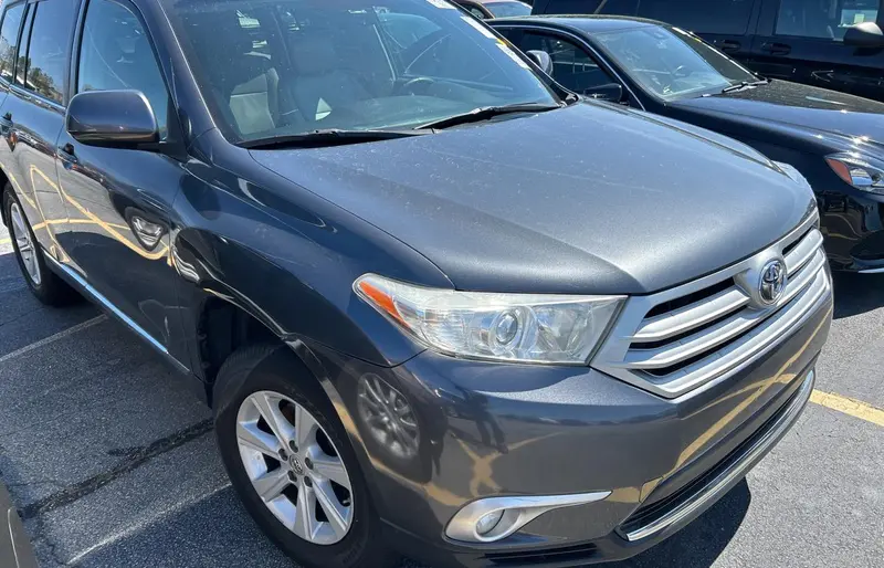 Toyota Highlander 2013г.