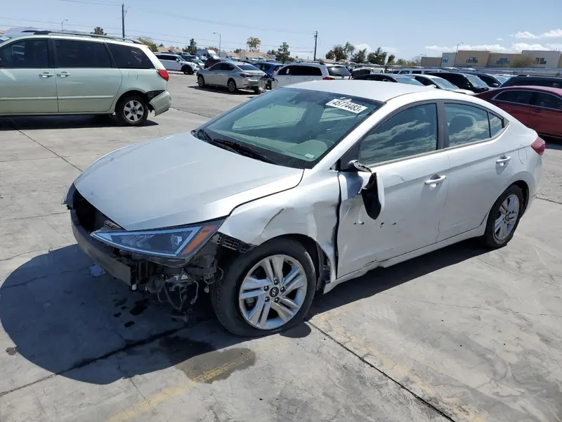 Hyundai Elantra 2020г.