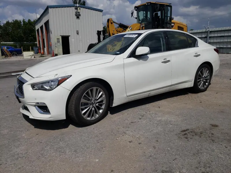 Infiniti Q50 2021г.