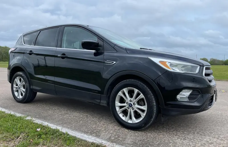 Ford Escape 2017г.