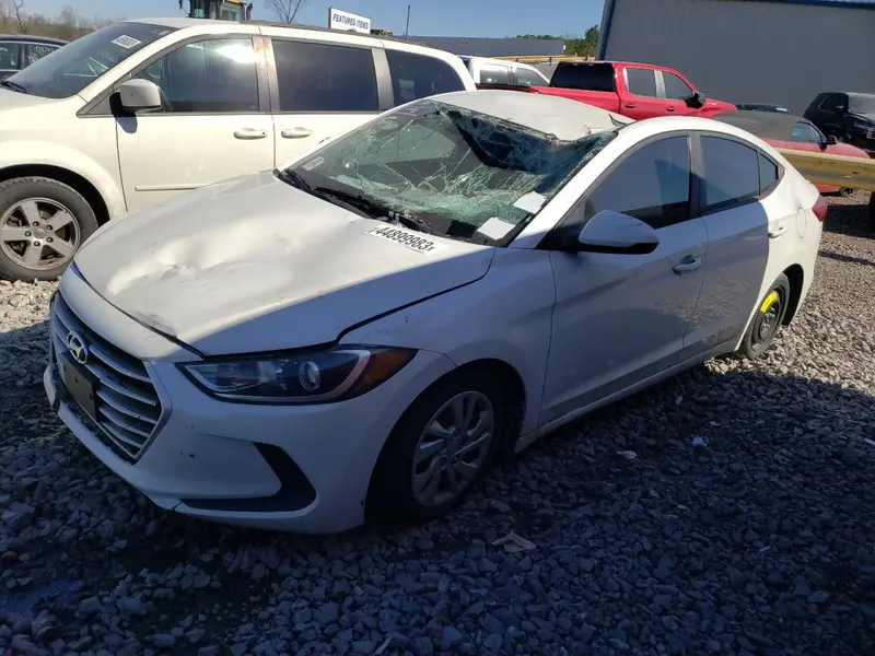 Hyundai Elantra 2017г.