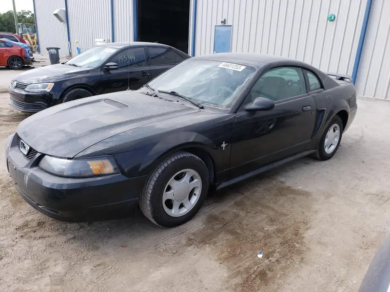 Ford Mustang 2001г.