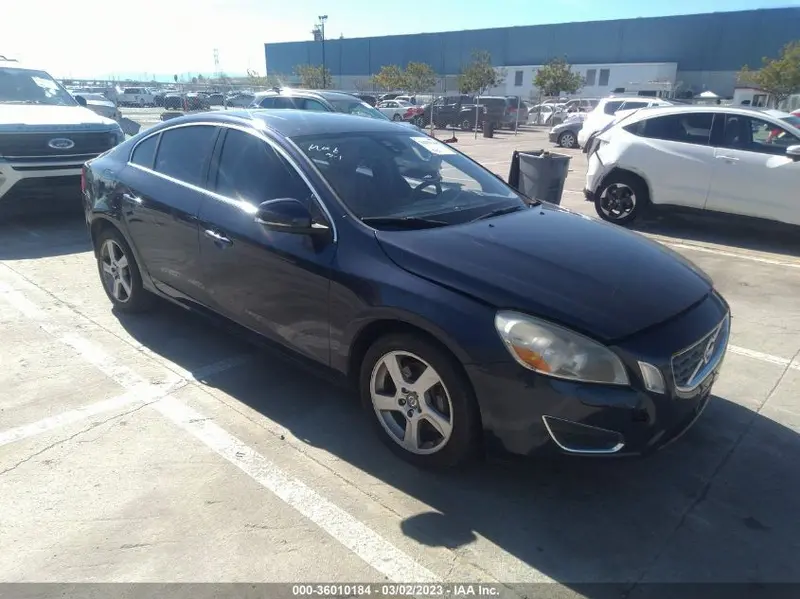 Volvo S60 2013г.