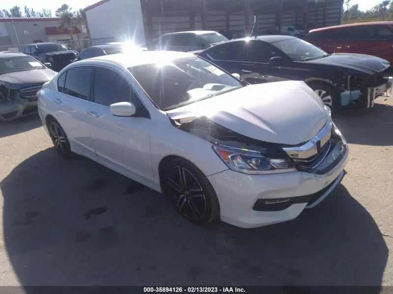 Honda Accord 2016г.