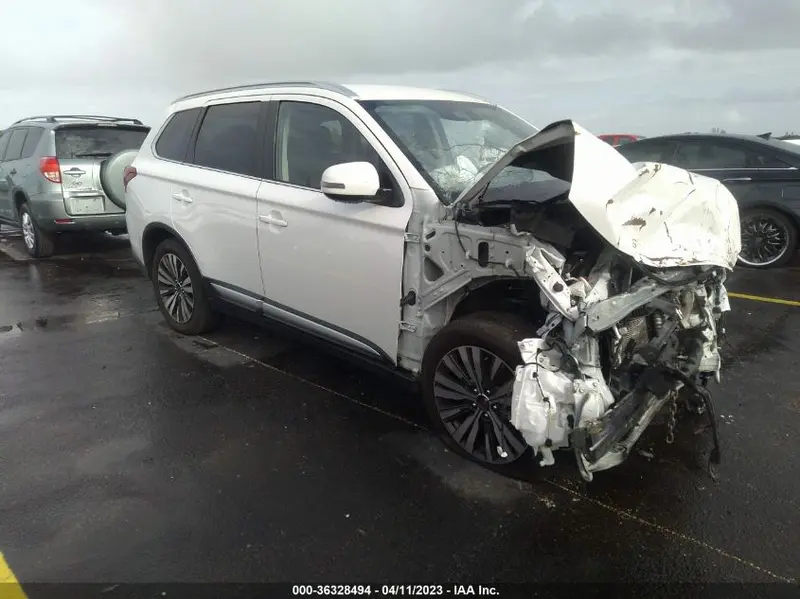 Mitsubishi Outlander 2020г.