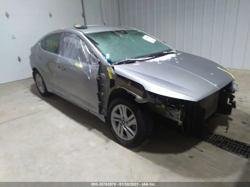 Hyundai Elantra 2020г.