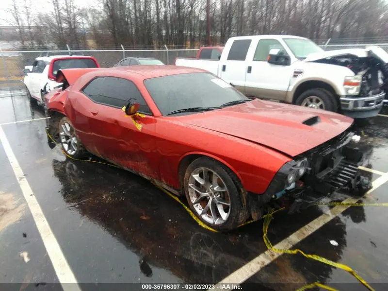 Dodge Challenger 2020г.