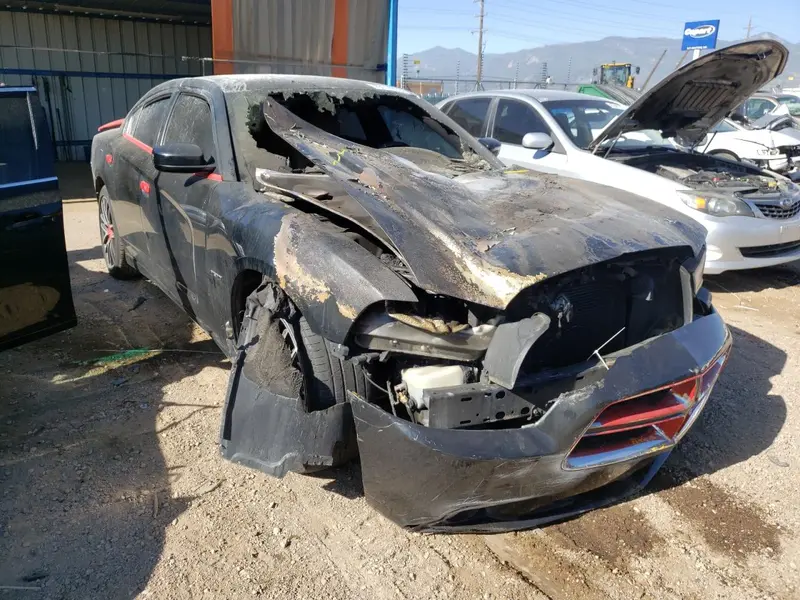 Dodge Charger 2013г.