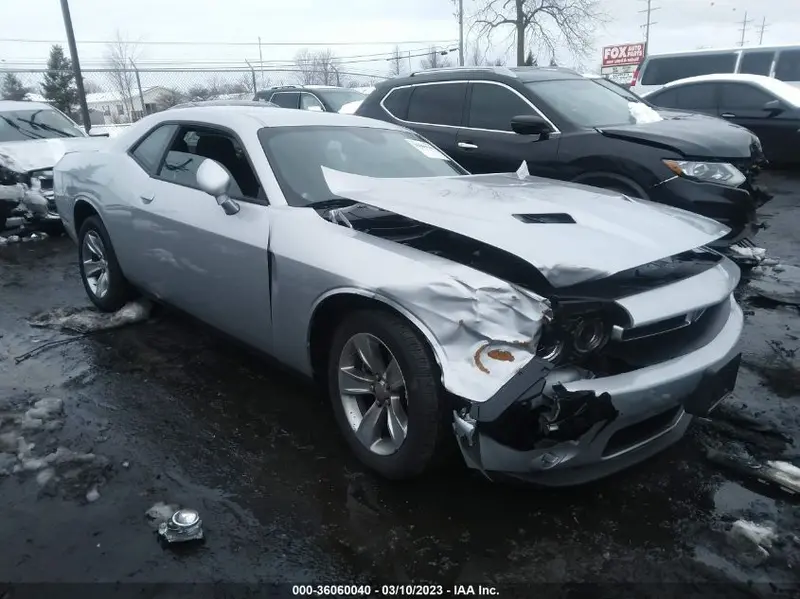 Dodge Challenger 2022г.