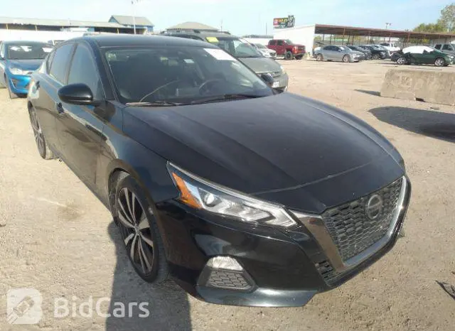 Nissan Altima 2020г.