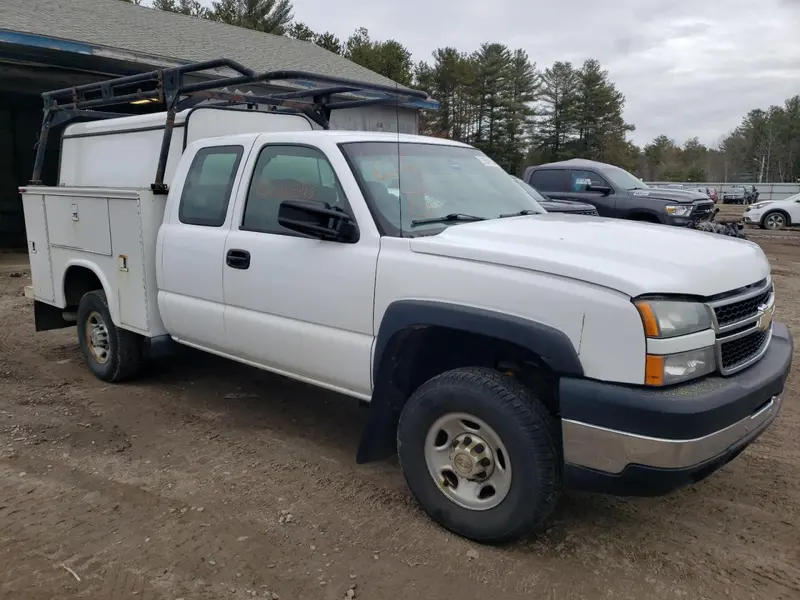 Chevrolet Silverado 2500 2006г.