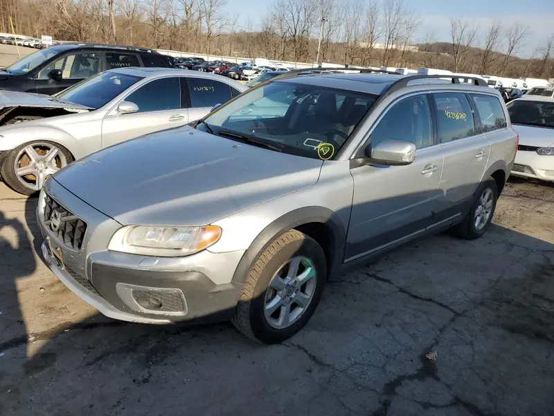Volvo XC70 2010г.