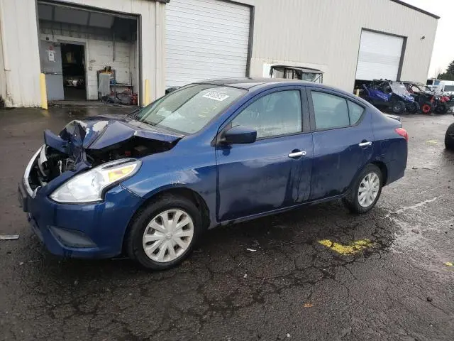 Nissan Versa 2019г.