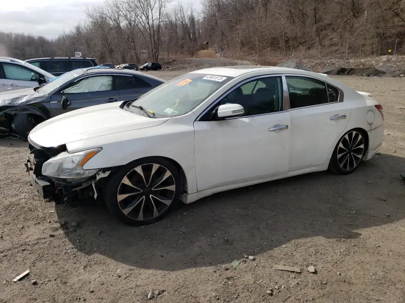 Nissan Maxima 2010г.