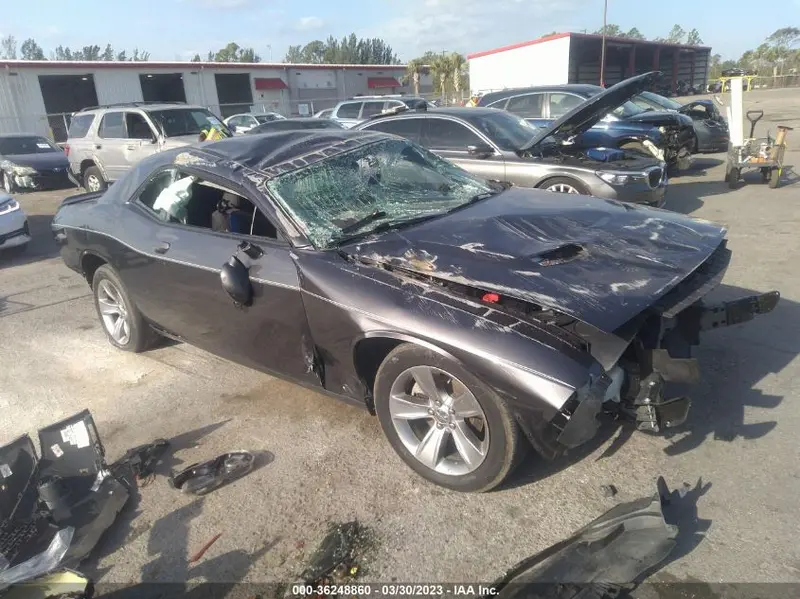 Dodge Challenger 2019г.