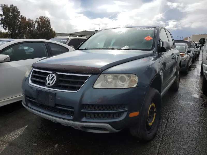 Volkswagen Touareg 2005г.