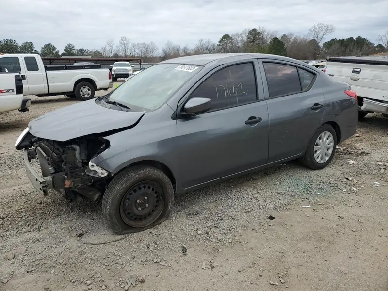 Nissan Versa 2019г.