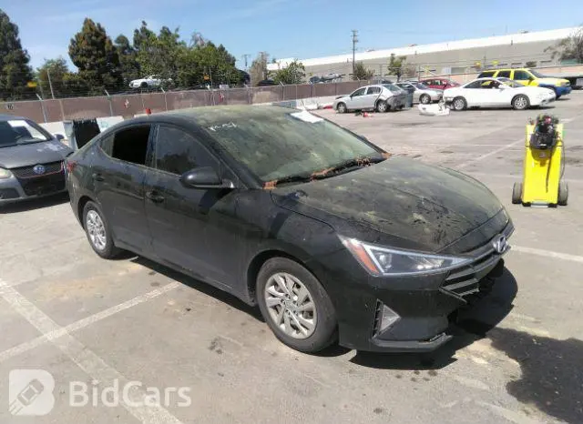 Hyundai Elantra 2019г.