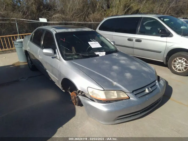 Honda Accord 2001г.
