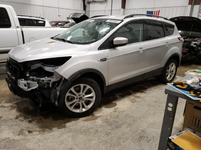 Ford Escape 2017г.