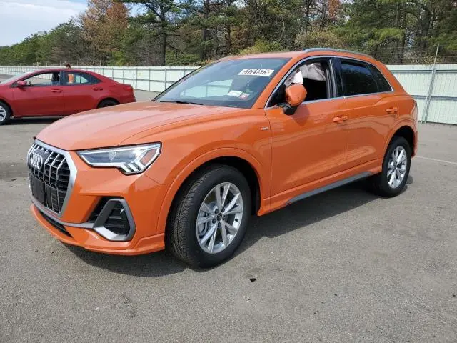 Audi Q3 2023г.