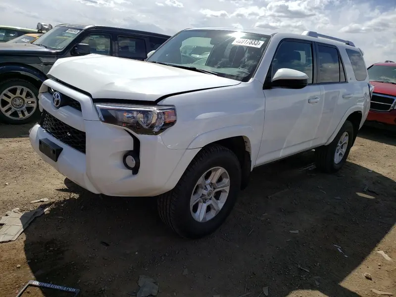 Toyota 4Runner 2015г.