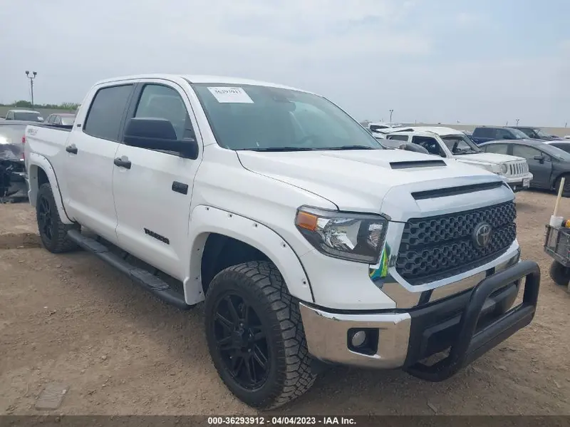 Toyota Tundra 2021г.