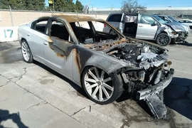 Dodge Charger 2015г.