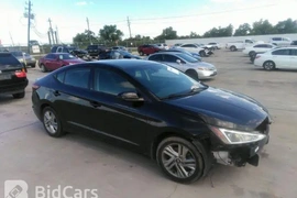 Hyundai Elantra 2020г.